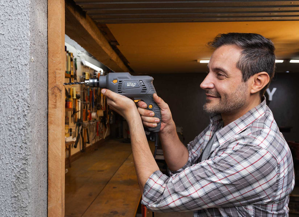 Furadeira Parafusadeira de Impacto Wap 3/8" Wf 700fe 700W