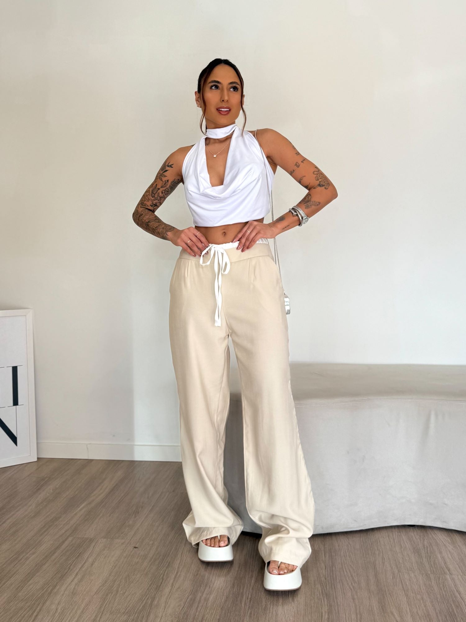 CALÇA ROMA LINHO NUDE